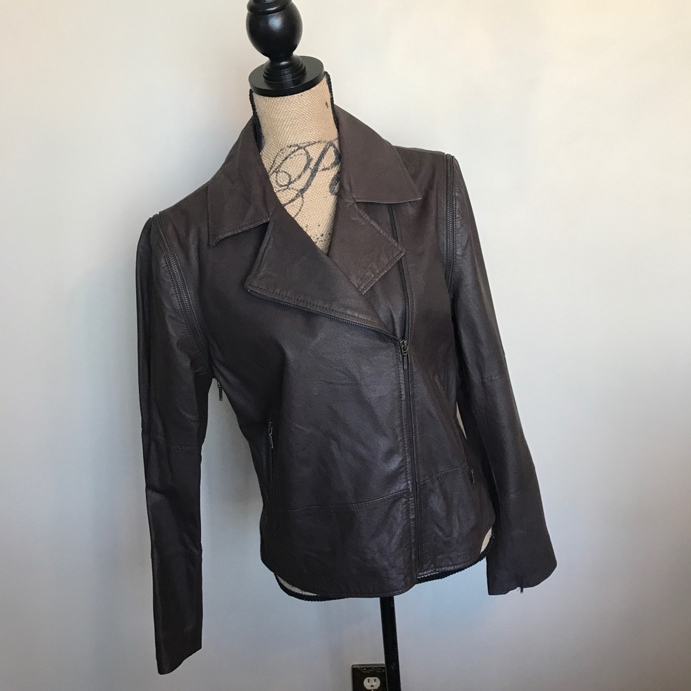 Mythology Leather fitted jkt/vest w/zip off sleeve